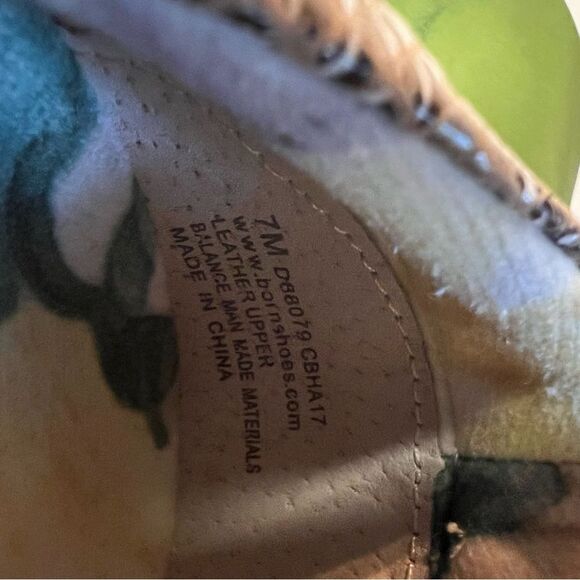 Born leather sneakers 🌺 great used condition 🖤 size 7 - Picture 5 of 6